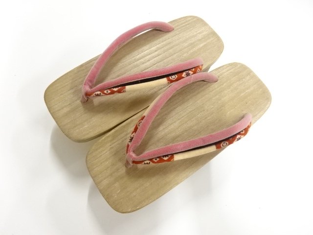 未使用品　桐下駄(22.5センチ)